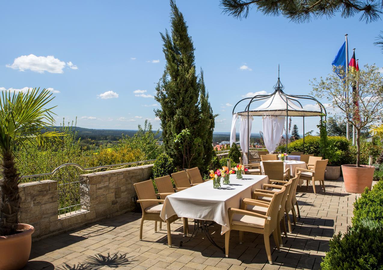 Hotel-Restaurant Distlerhof Leinburg 外观 照片
