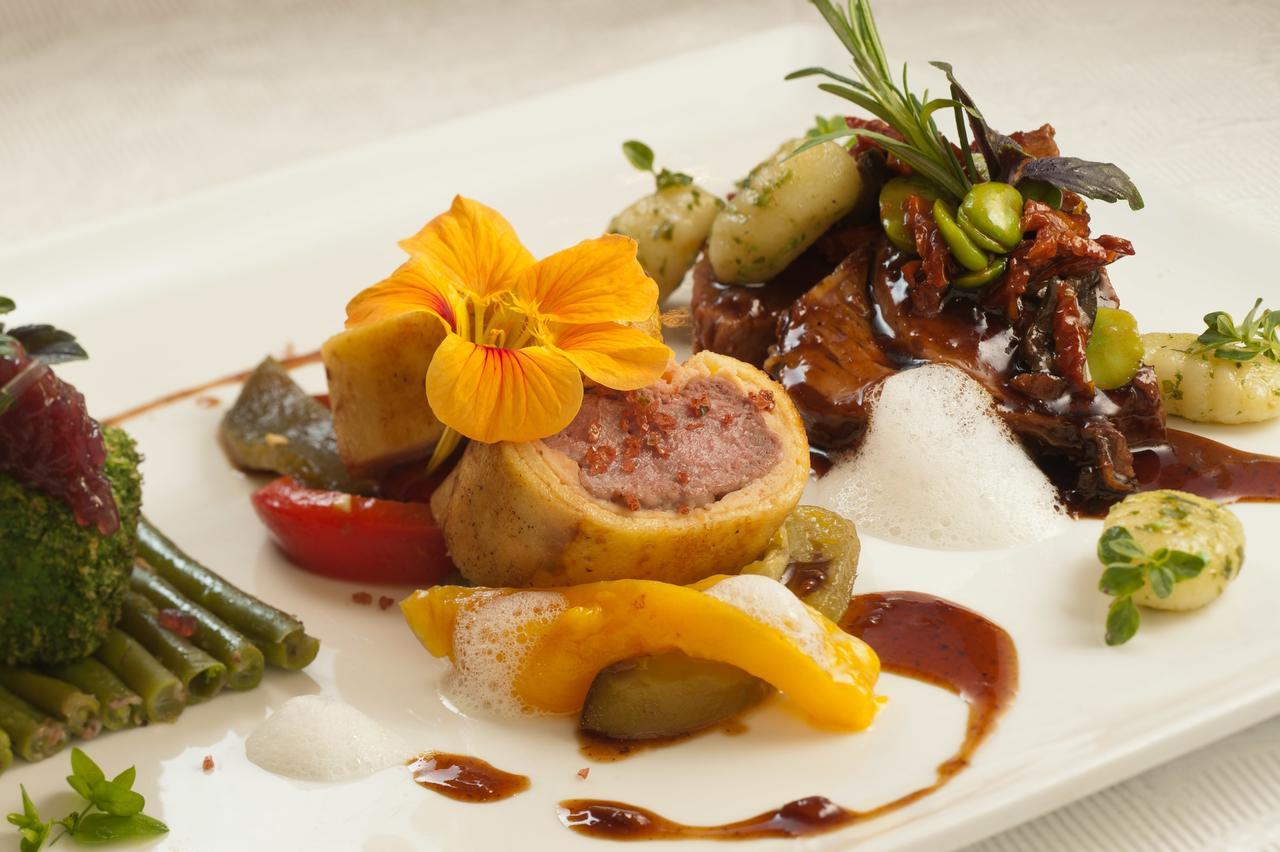Hotel-Restaurant Distlerhof Leinburg 外观 照片
